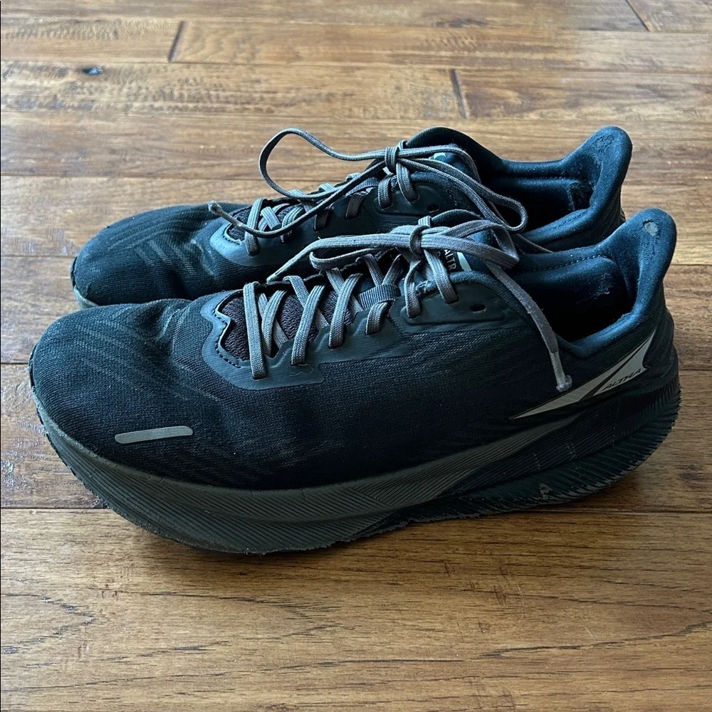 Altra FWD Experience Running Shoes Foot Shape Black Mens Size 9